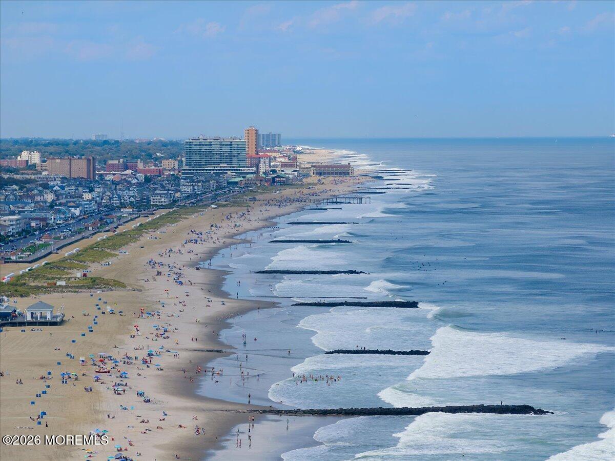 Belmar, New Jersey, 07719, United States, 4 Bedrooms Bedrooms, ,5 BathroomsBathrooms,Residential,Active,2042156