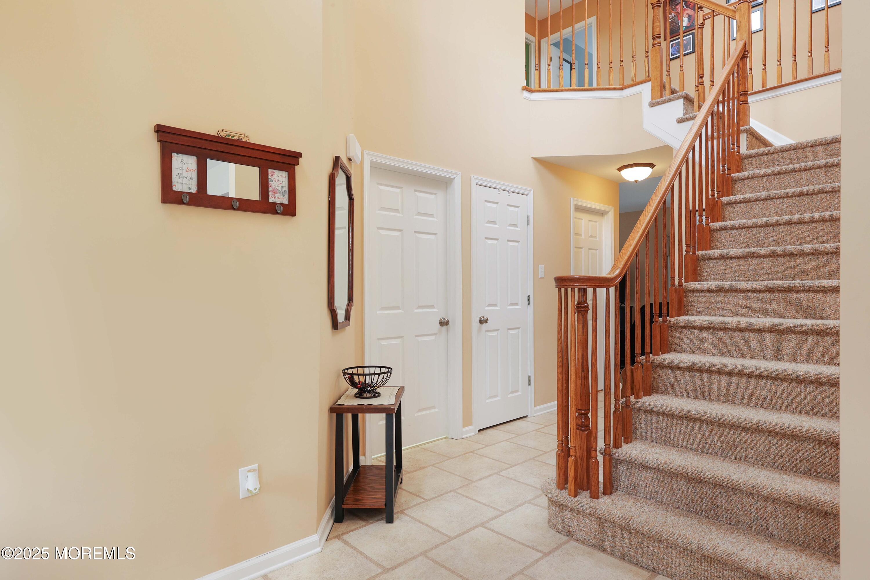 5 Overlook Court