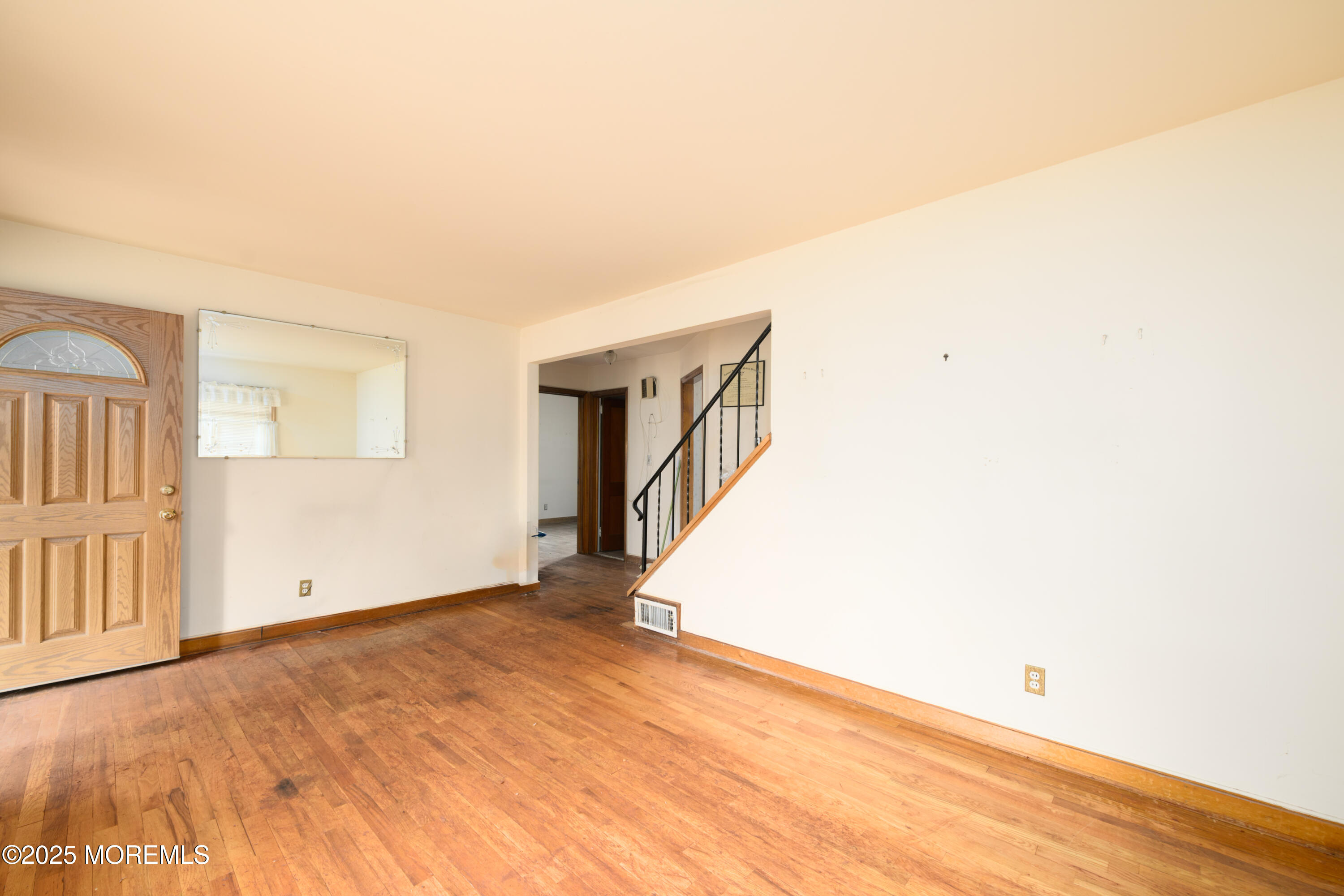 644 Monmouth Avenue, Kenilworth, New Jersey image 4