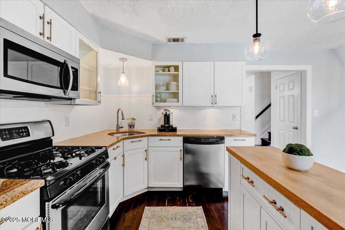 11 Stuart Drive #6, Freehold, New Jersey image 14