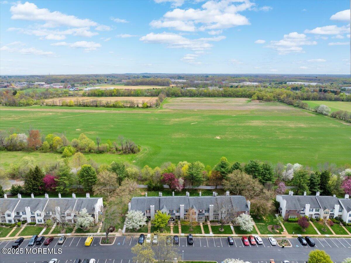 11 Stuart Drive #6, Freehold, New Jersey image 2