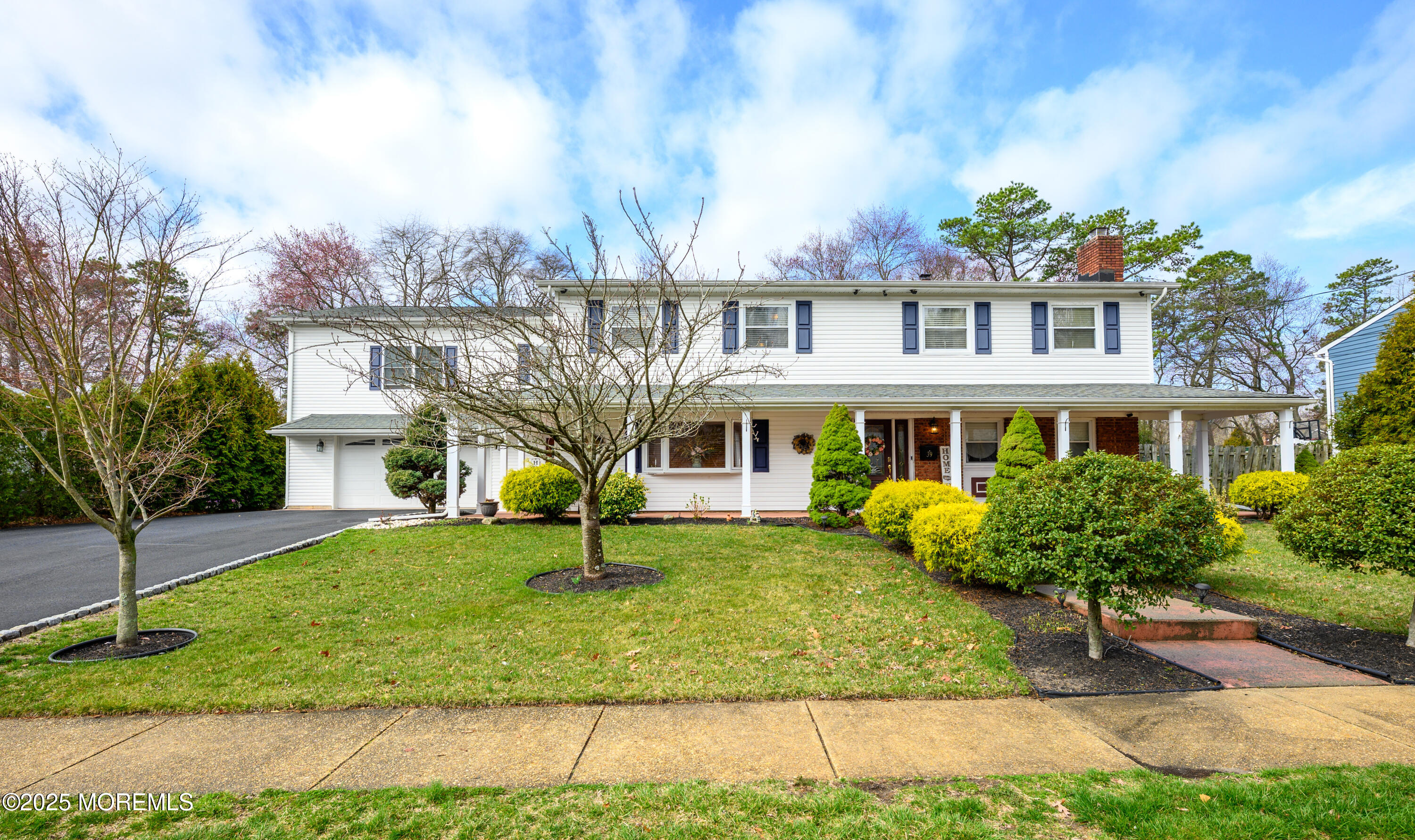 39 Old Bridge Drive, Howell, New Jersey image 2