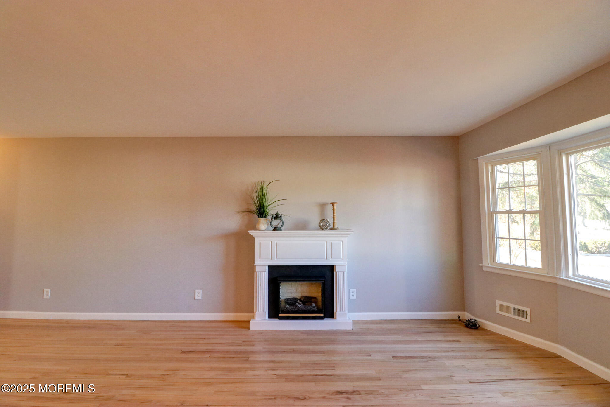 42 Cherry Tree Farm Road, Middletown, New Jersey image 5