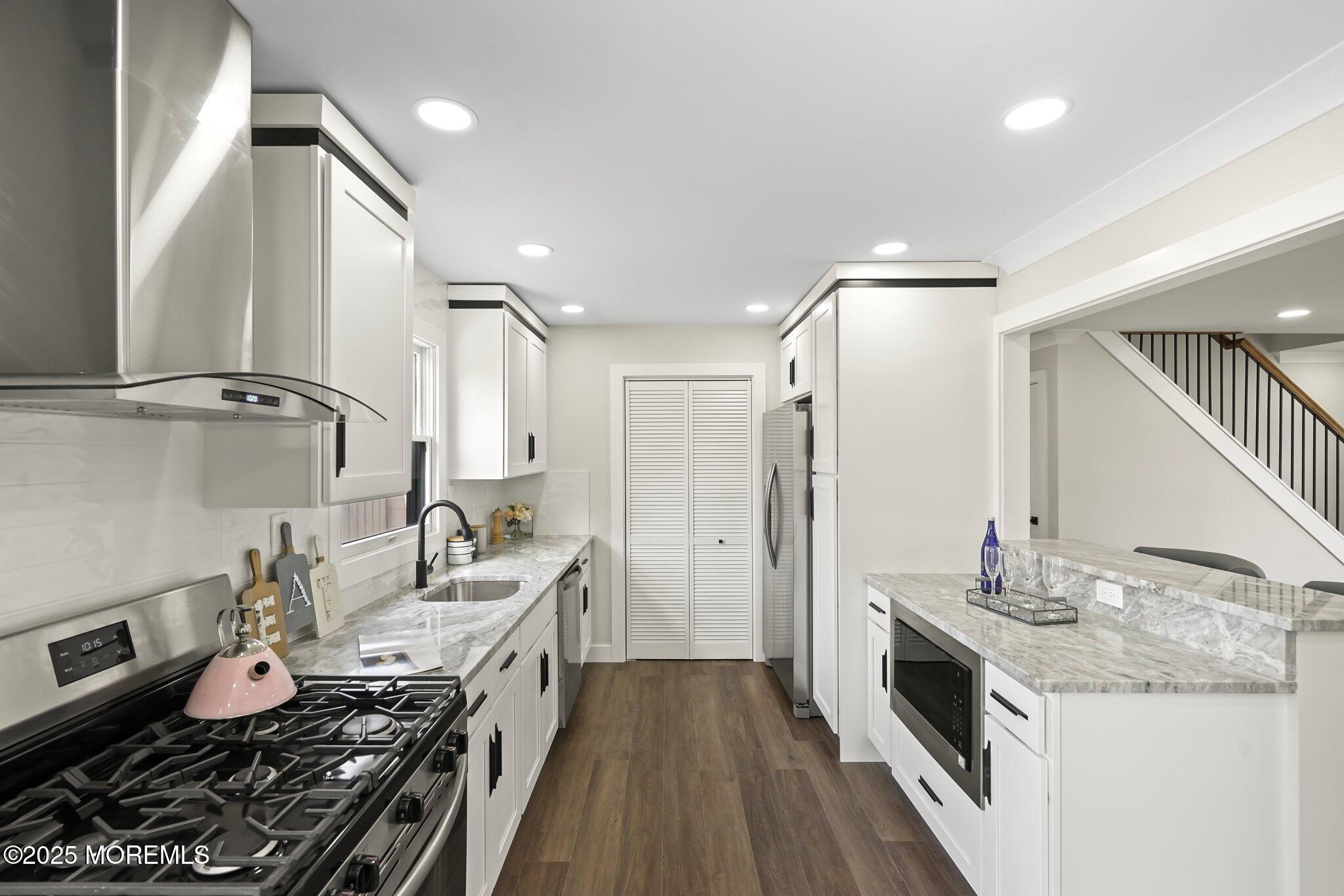 10 Cedar Avenue, Hazlet, New Jersey image 21
