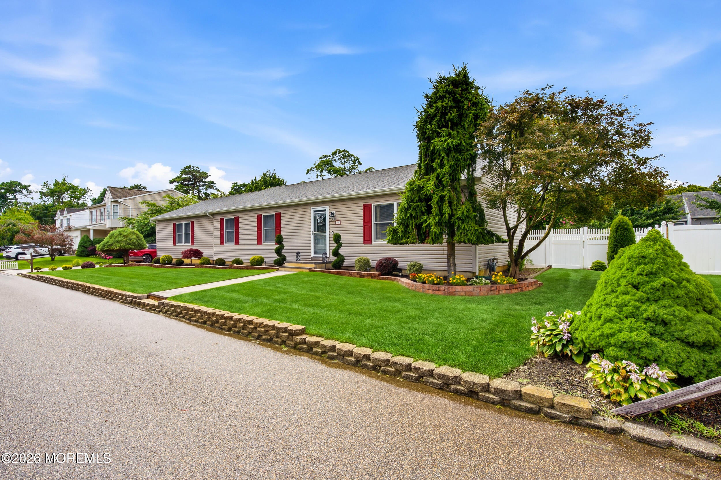 1432 Mizzen Avenue