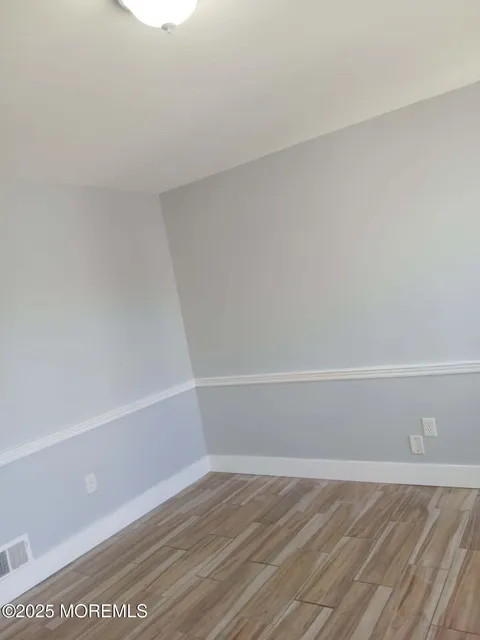 MLS: 22507692