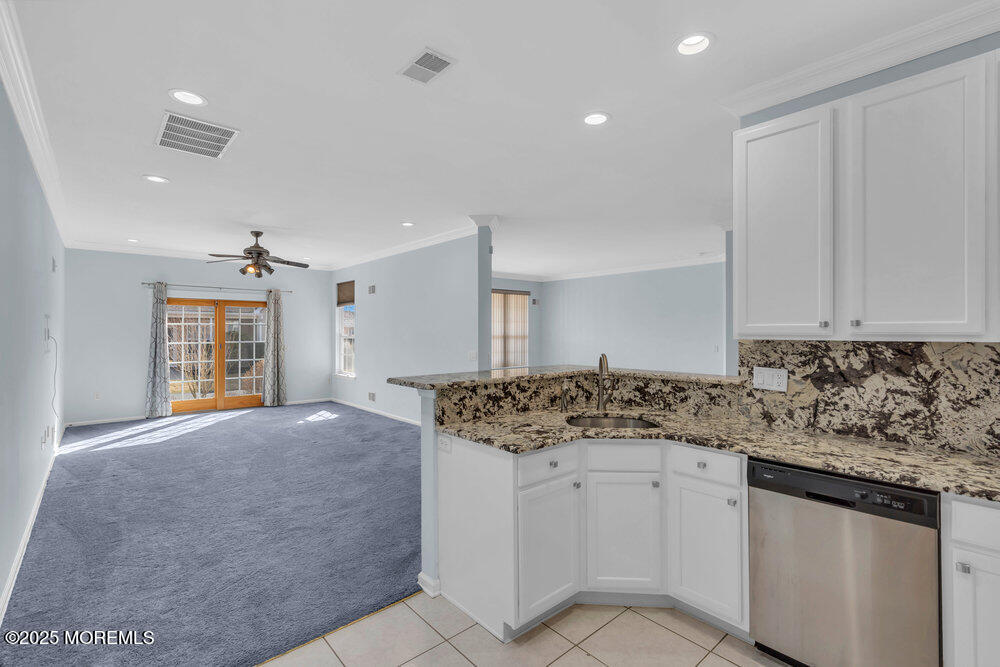 45 Deer Chase Lane, Lakewood, New Jersey image 19