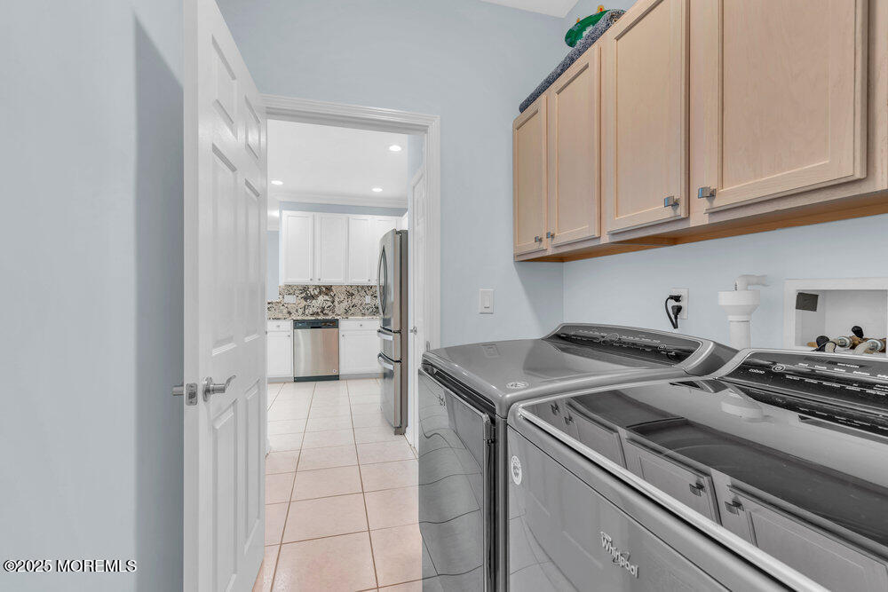 45 Deer Chase Lane, Lakewood, New Jersey image 31