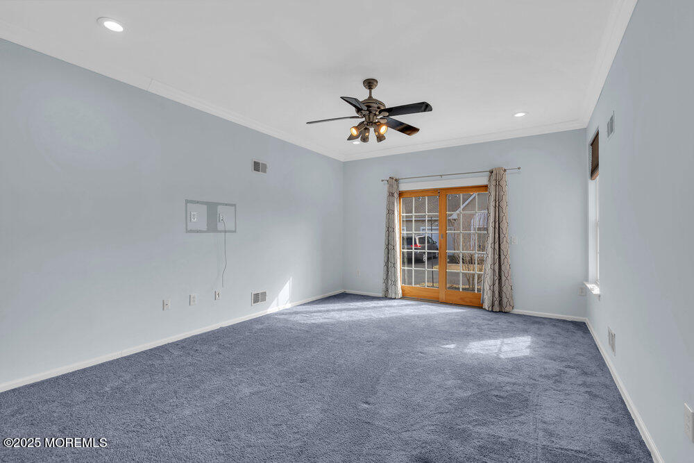 45 Deer Chase Lane, Lakewood, New Jersey image 15