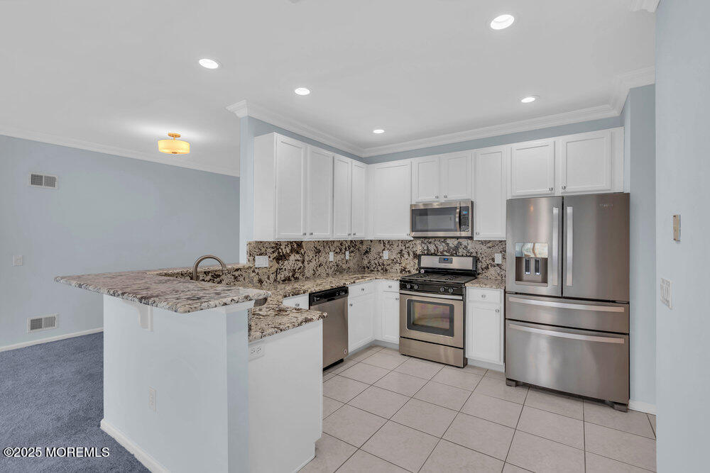 45 Deer Chase Lane, Lakewood, New Jersey image 20