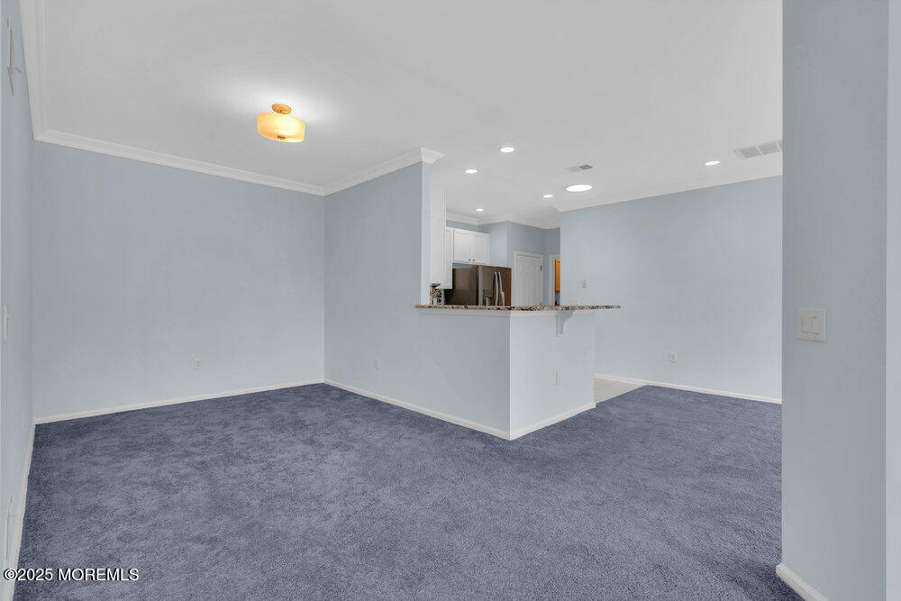 45 Deer Chase Lane, Lakewood, New Jersey image 9