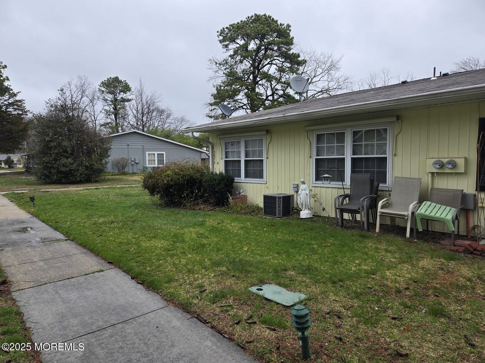 307-F Malvern Court, Lakewood, New Jersey image 2