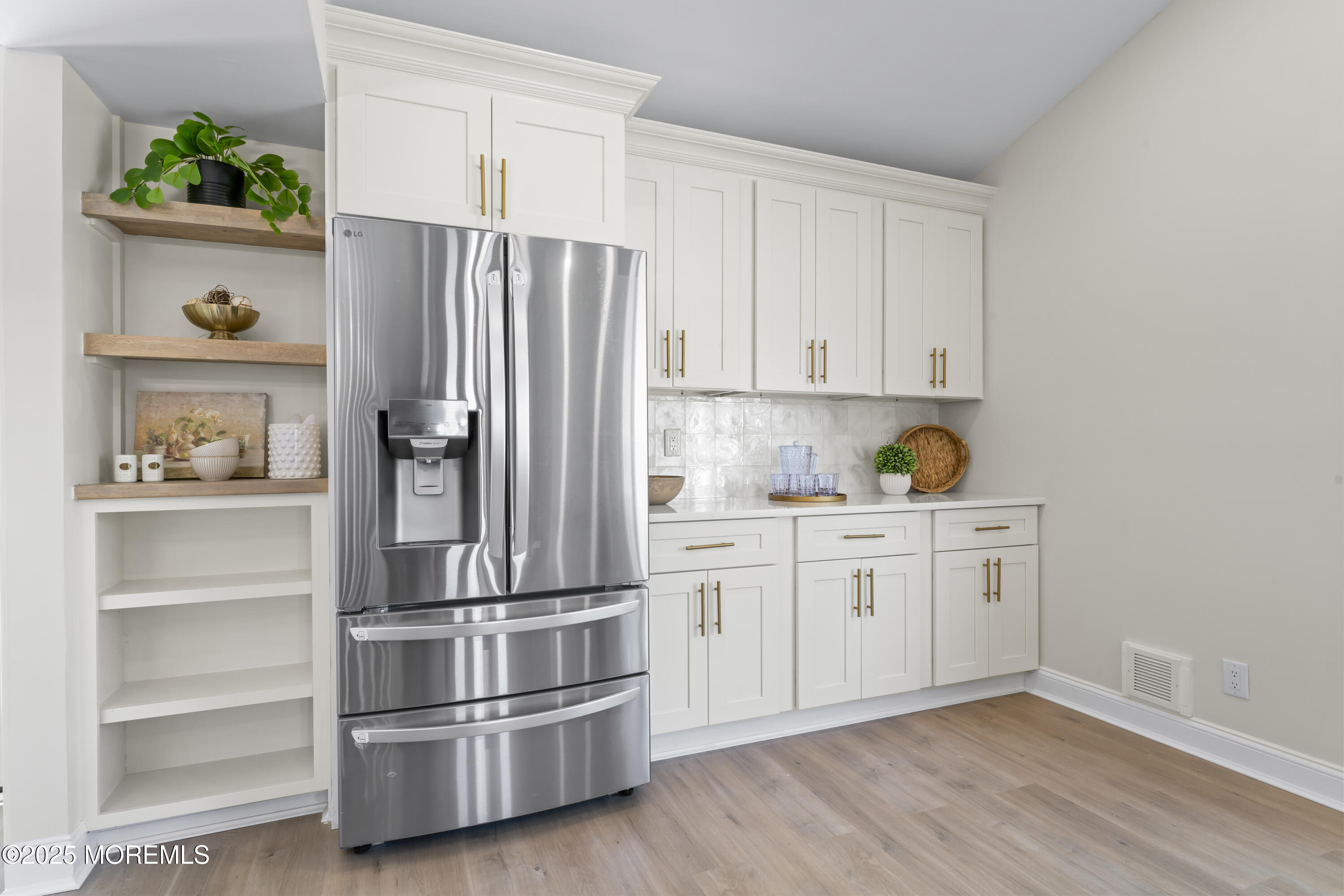 560 Beers Street, Hazlet, New Jersey image 12