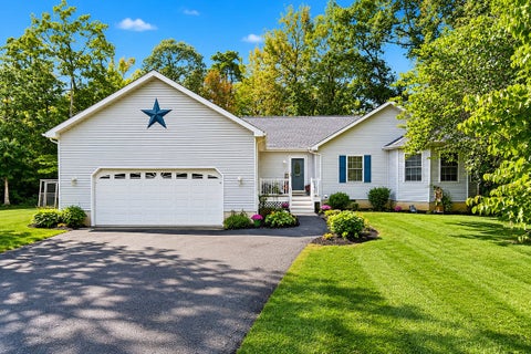 Photo for 559 E Motts Creek Road