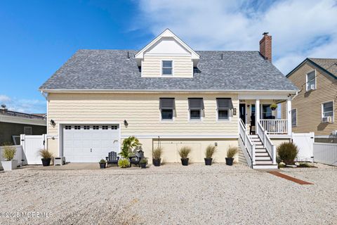 Photo of 36 Jennie Drive, Manahawkin, NJ 08050 (MLS # 22531222)