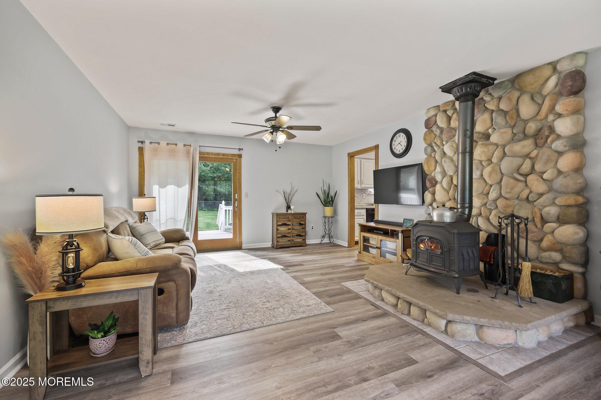 342 Diamond Road, Jackson, New Jersey image 5
