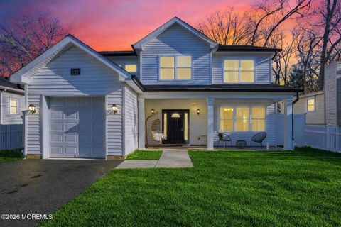 Photo of 127 W 2nd Street, Howell, NJ 07731 (MLS # 22610409)