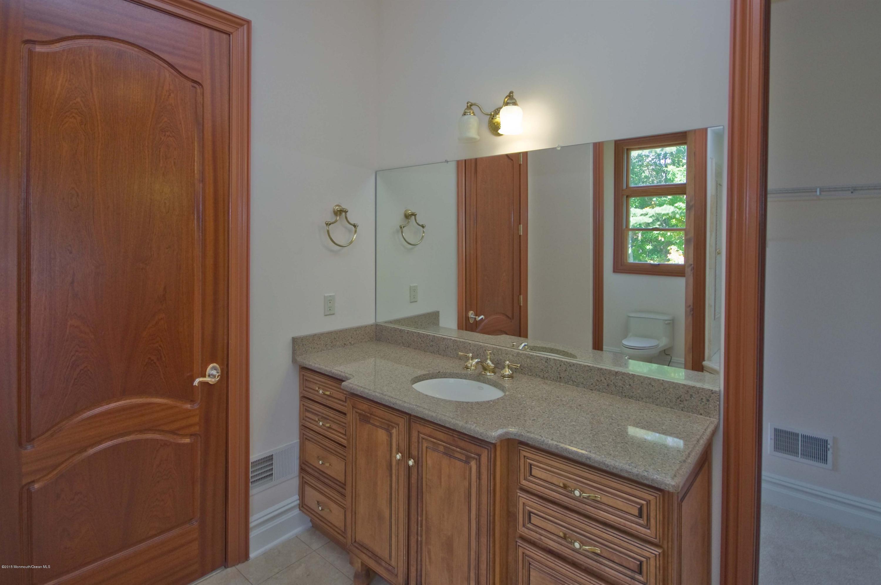 79 Potts Road, Allentown, New Jersey image 18