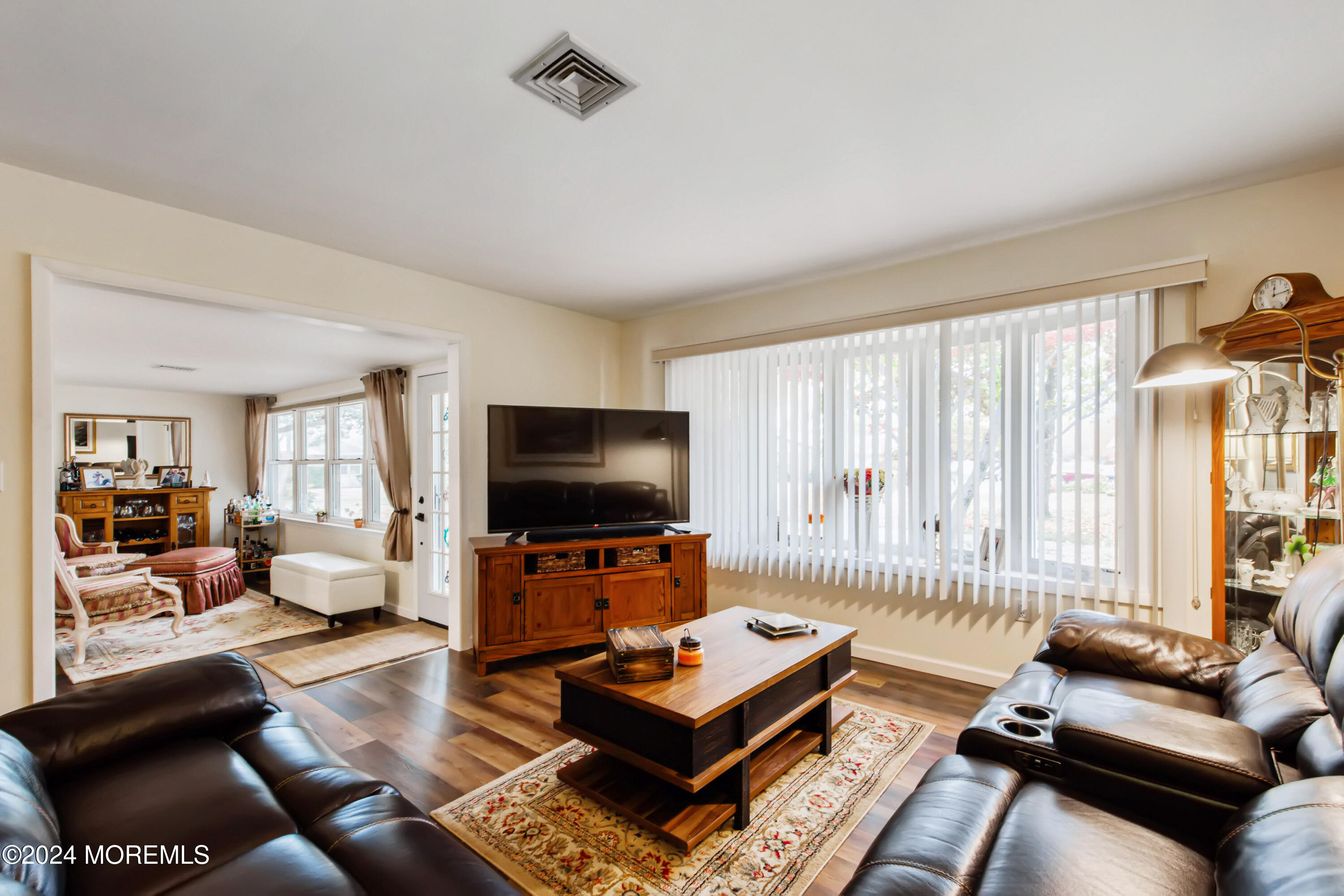 377B Chatham Court, Lakewood, New Jersey image 9