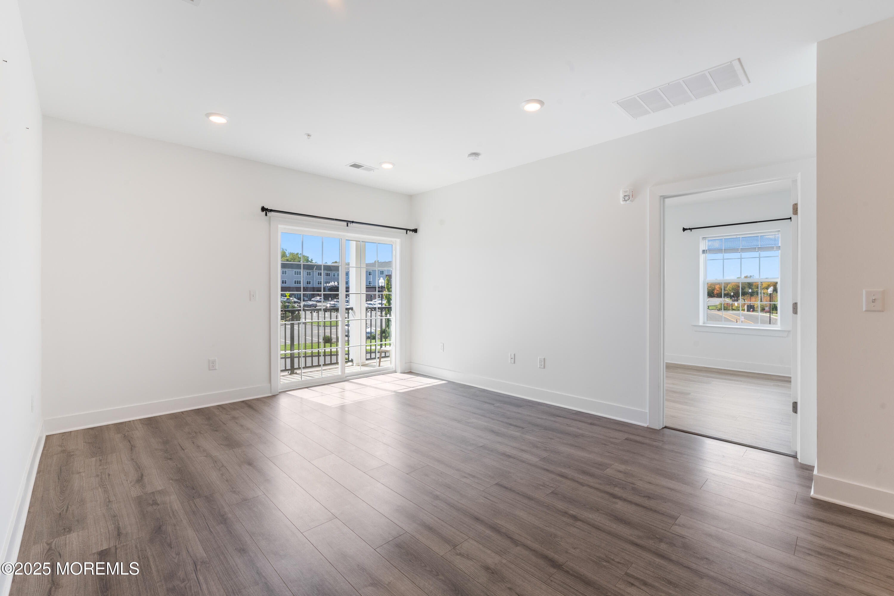 921 Vanderbergh Boulevard 921