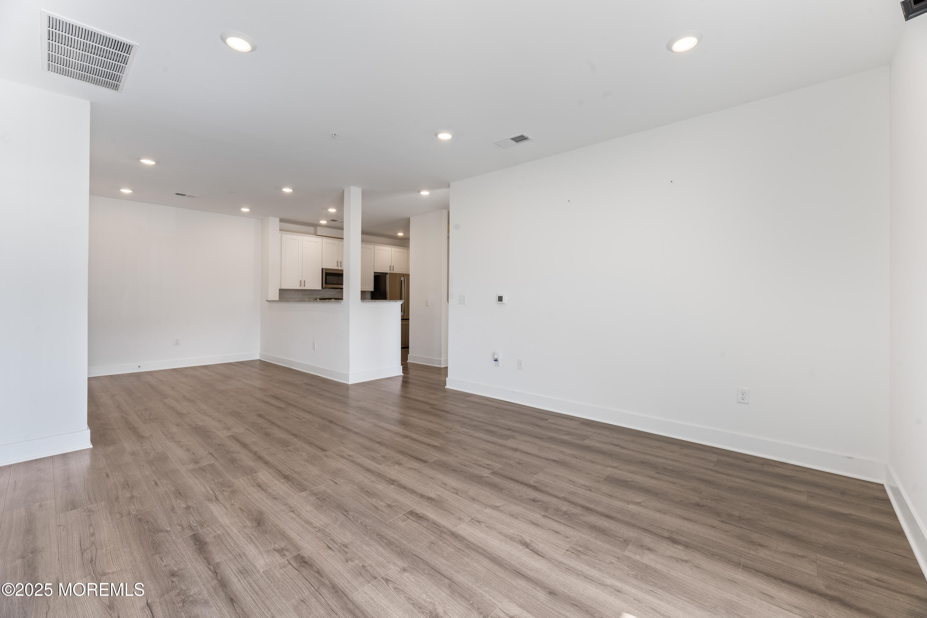 921 Vanderbergh Boulevard 921