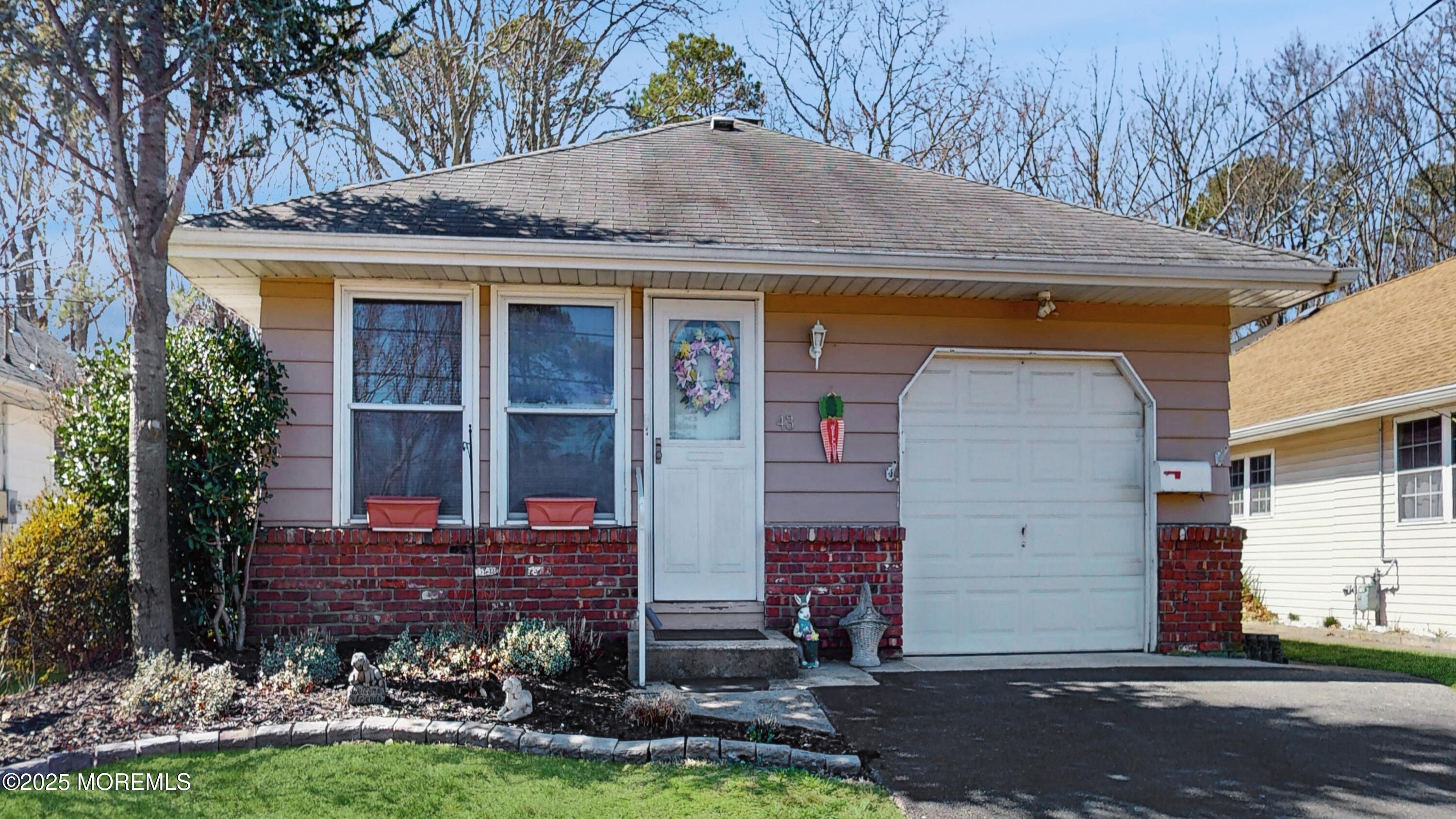 43 Mount Matterhorn Lane, Toms River, New Jersey image 2