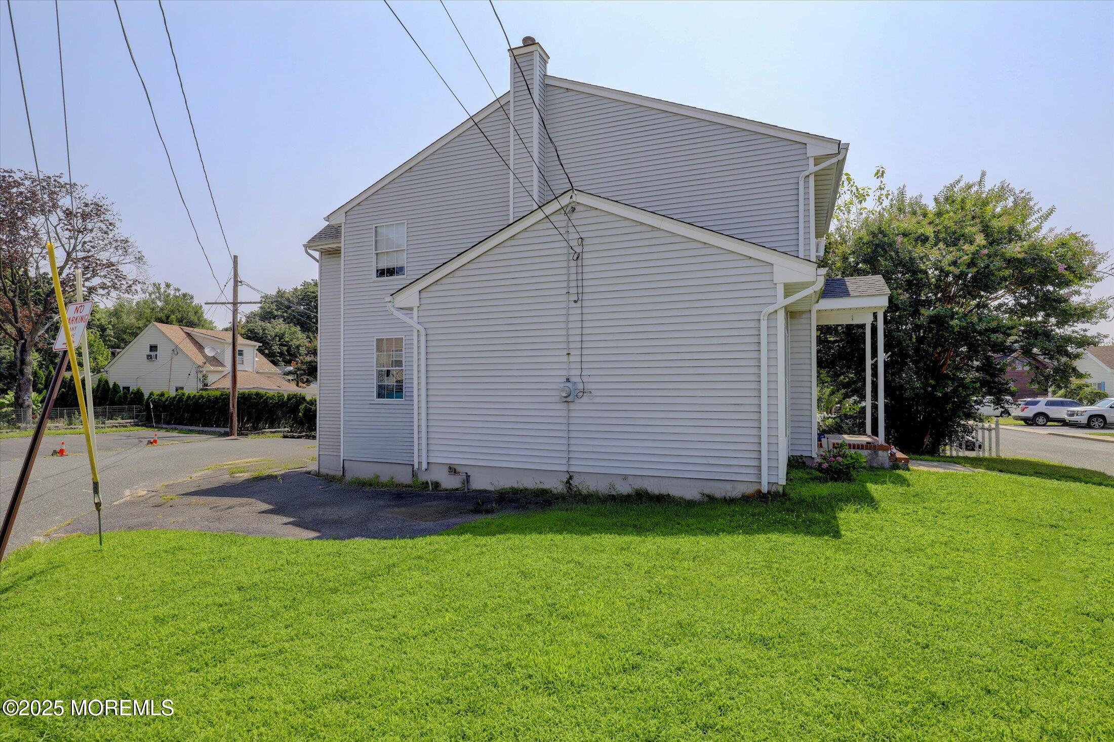 477 Westbourne Avenue
