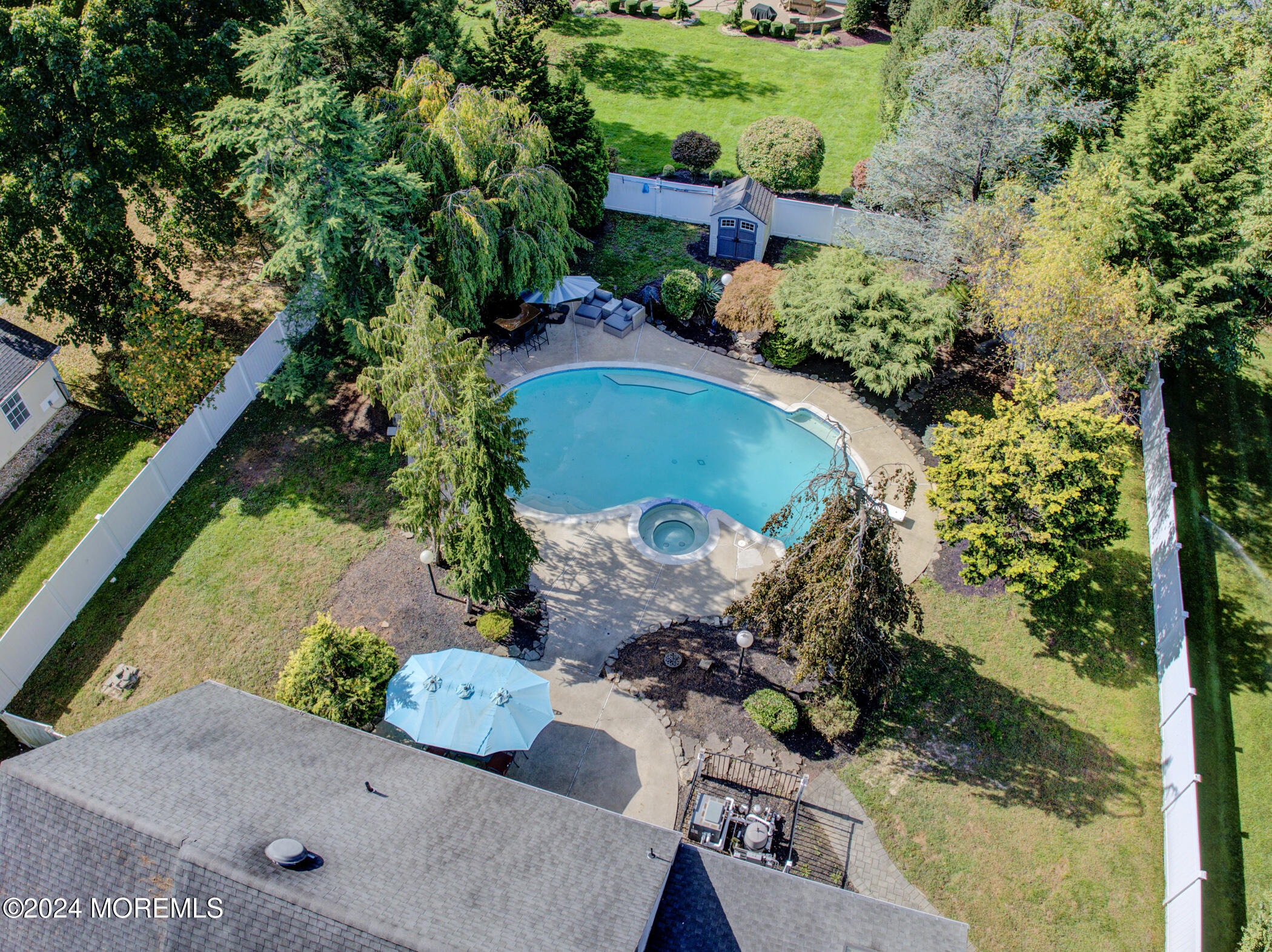 67 Maxwell Lane, Manalapan, New Jersey image 24