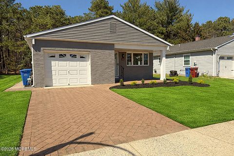 373 Costa Mesa Drive Toms River NJ 08757