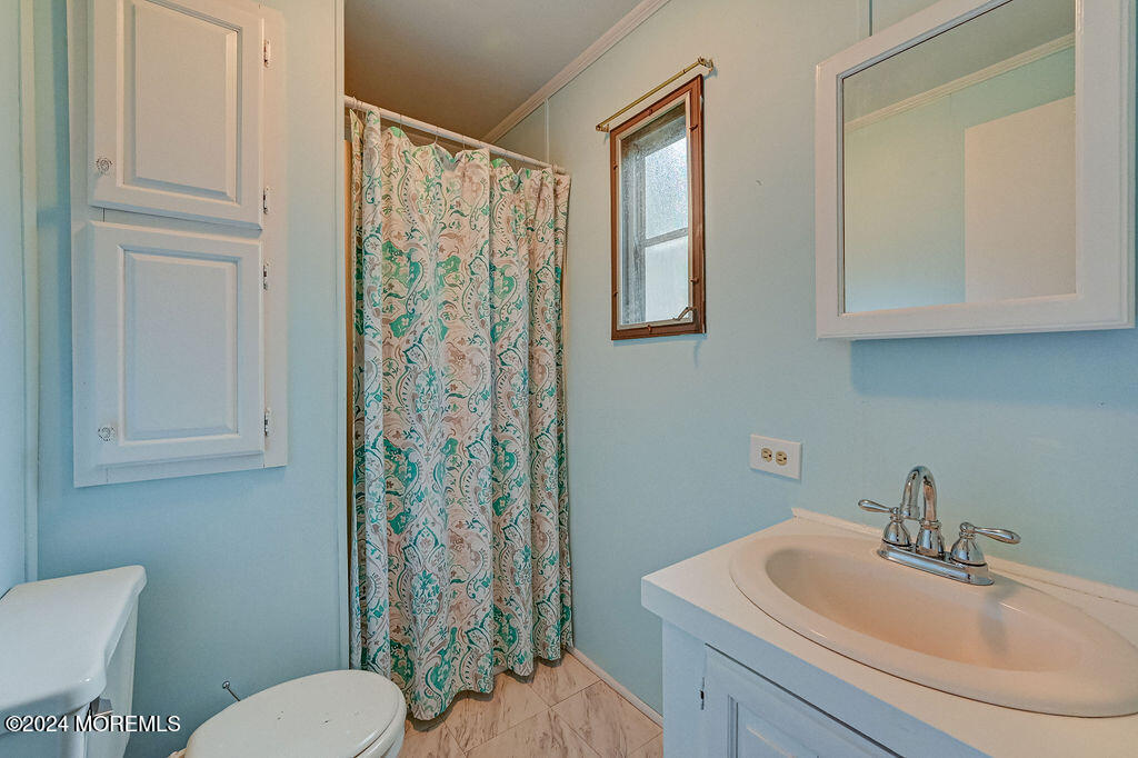 156 Village Road, Morganville, New Jersey image 14