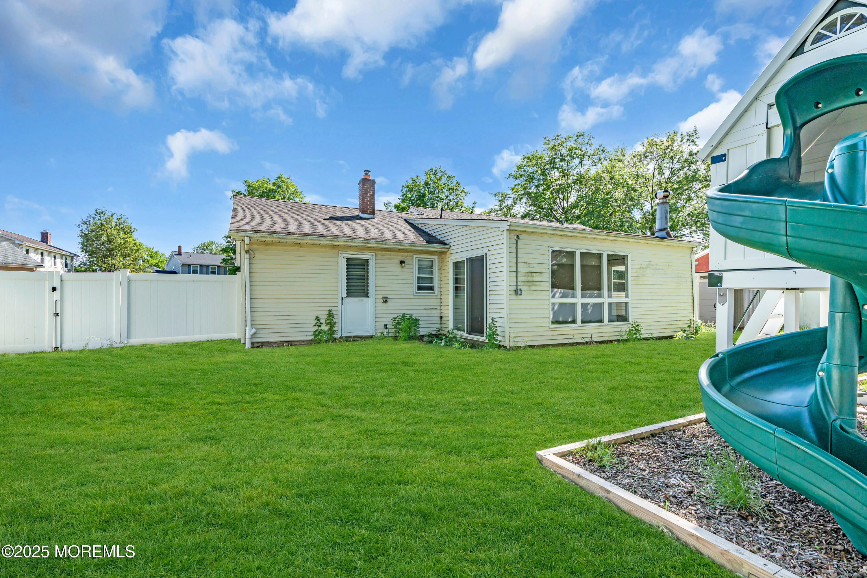 35 Tara Lin Drive, Hazlet, New Jersey image 26