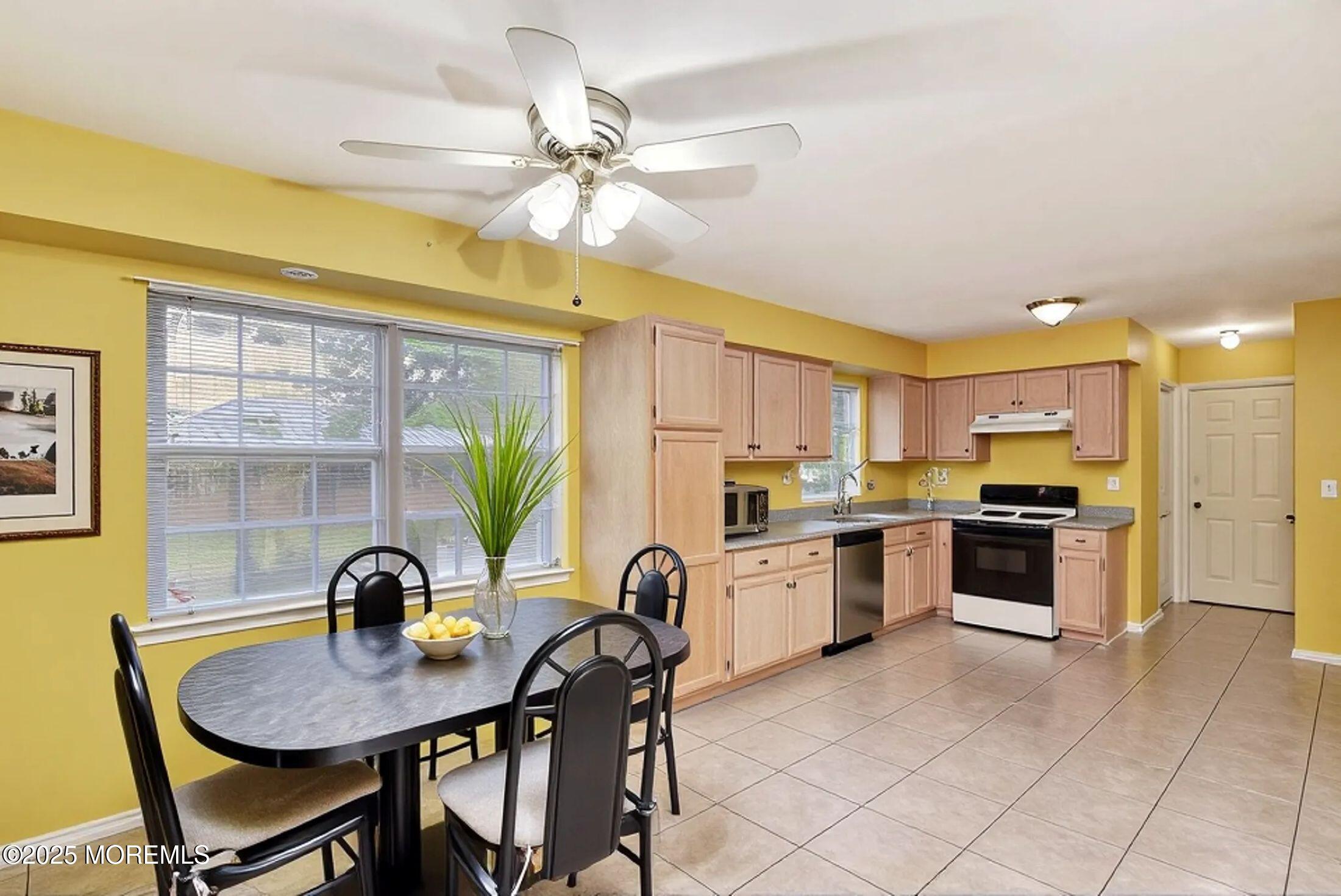 5 Isabella Drive, Lakewood, New Jersey image 11
