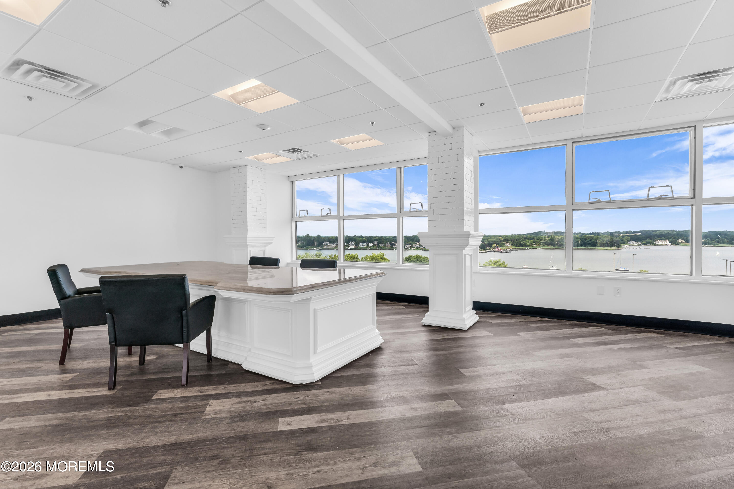 21 E Front Street 600