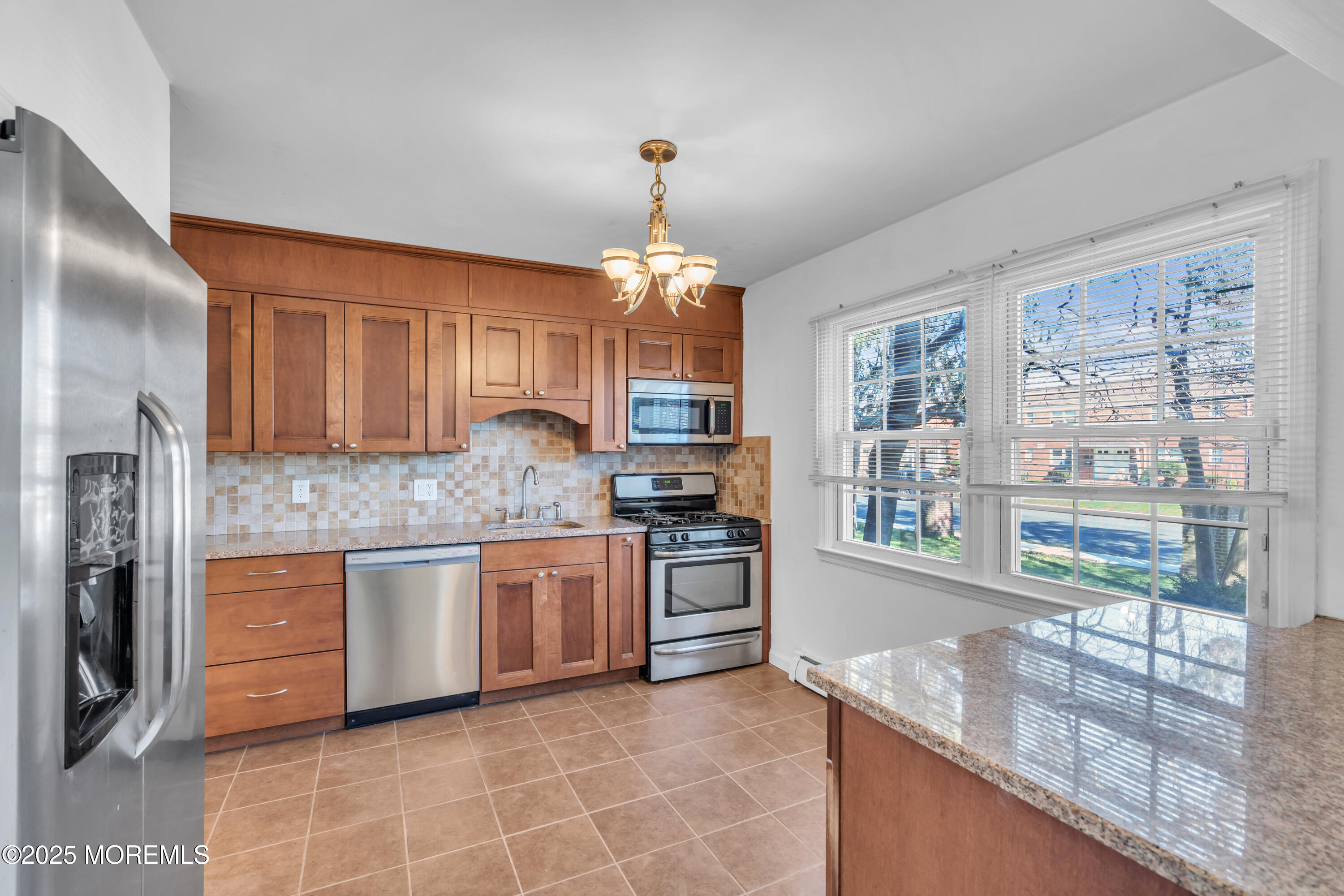 614 Jerome Place, Freehold, New Jersey image 5