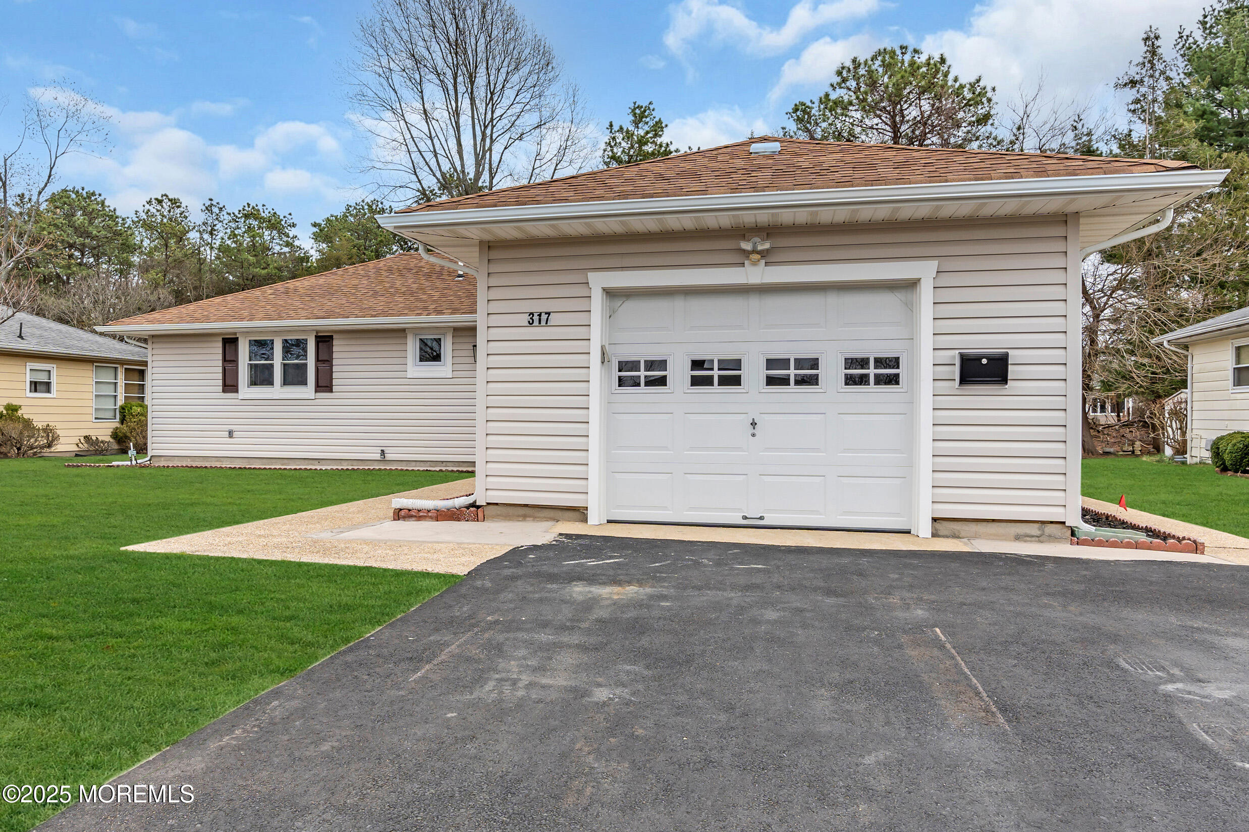 317 Saint Thomas Drive, Toms River, New Jersey image 3