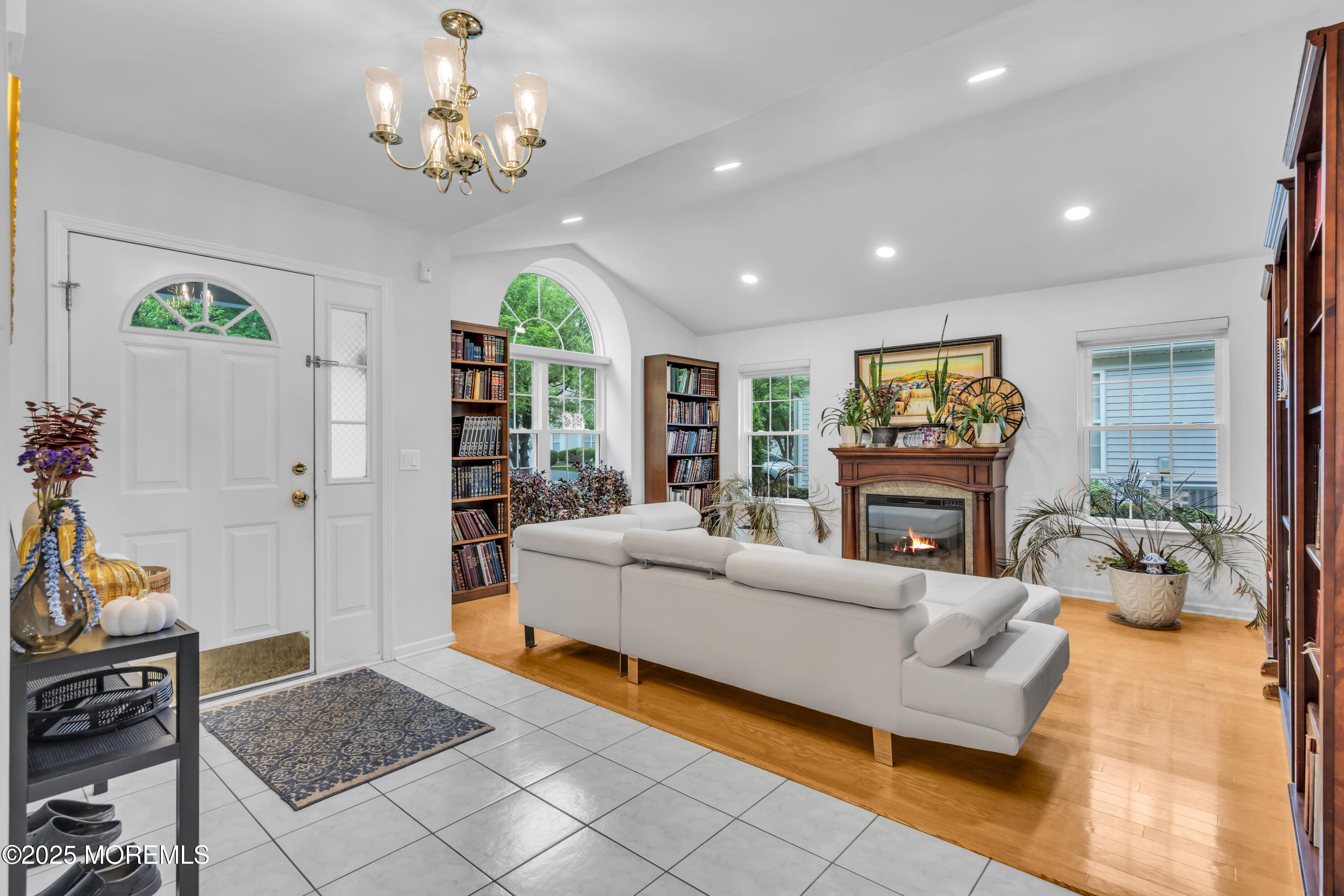 80 Foxwood Road, Lakewood, New Jersey image 7