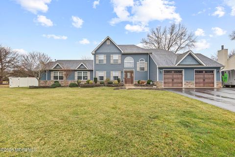 Photo of 647 Hugo Drive, Toms River, NJ 08753 (MLS # 22601500)