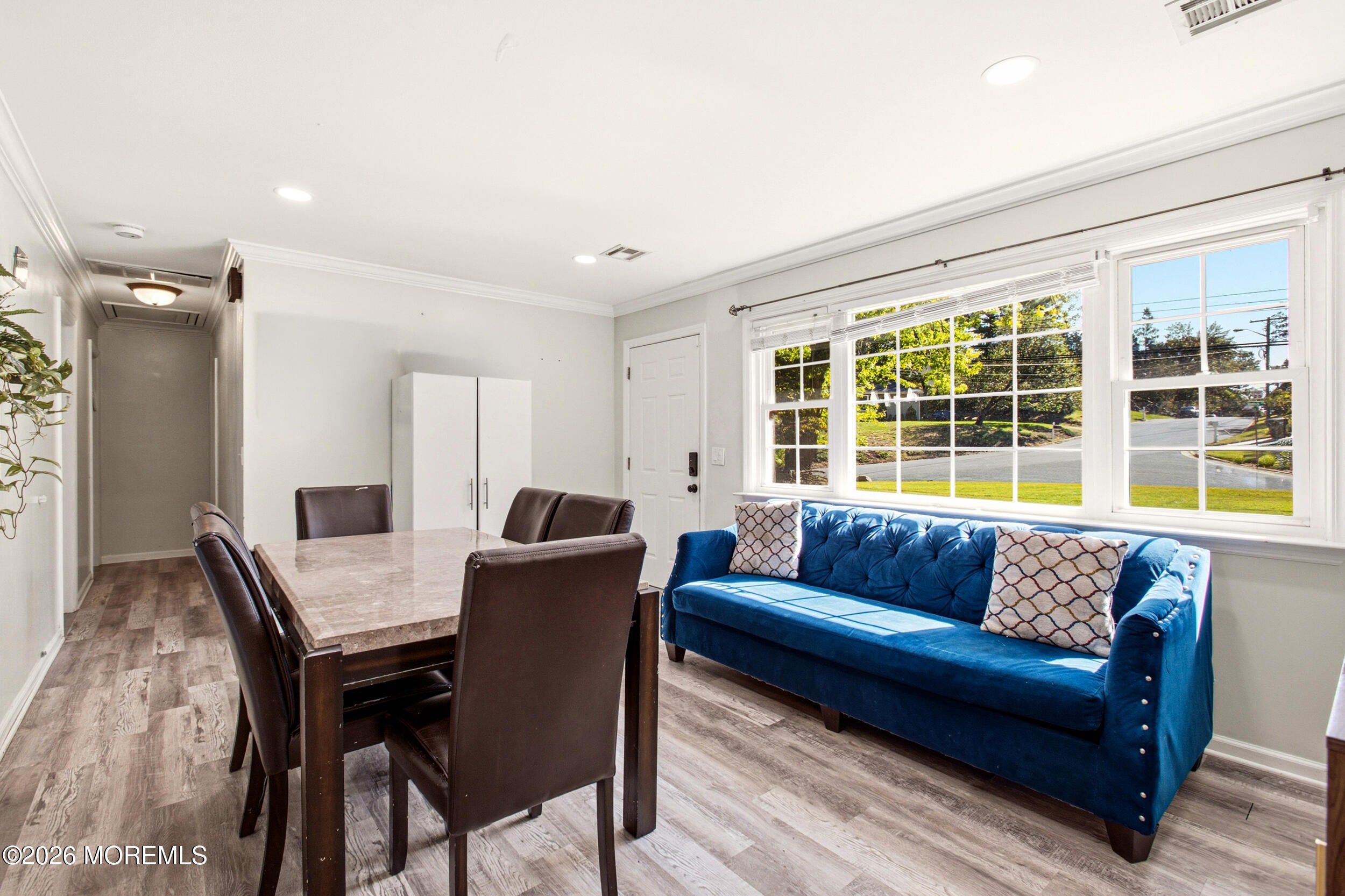 9 Hemlock Court