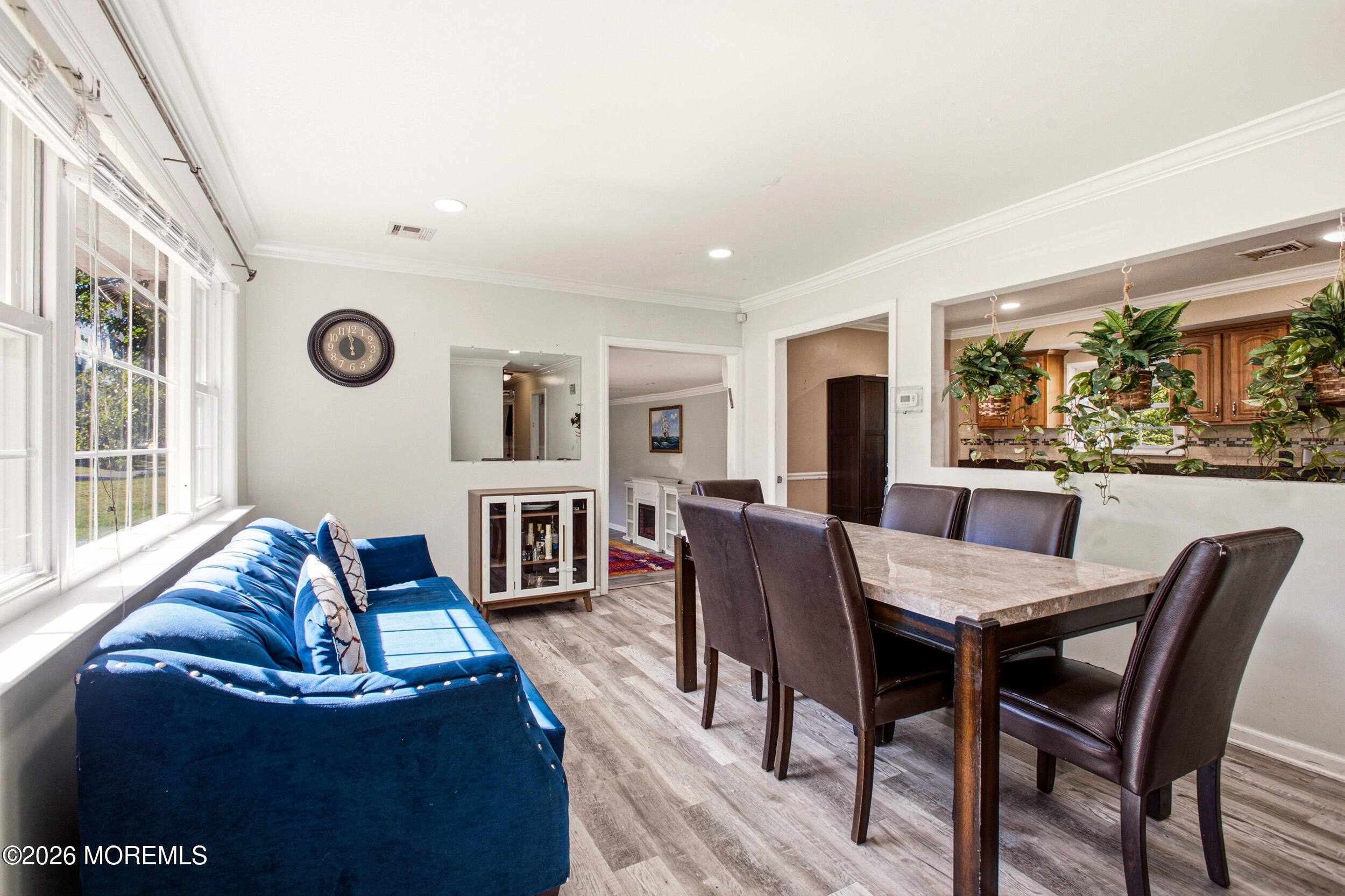 9 Hemlock Court
