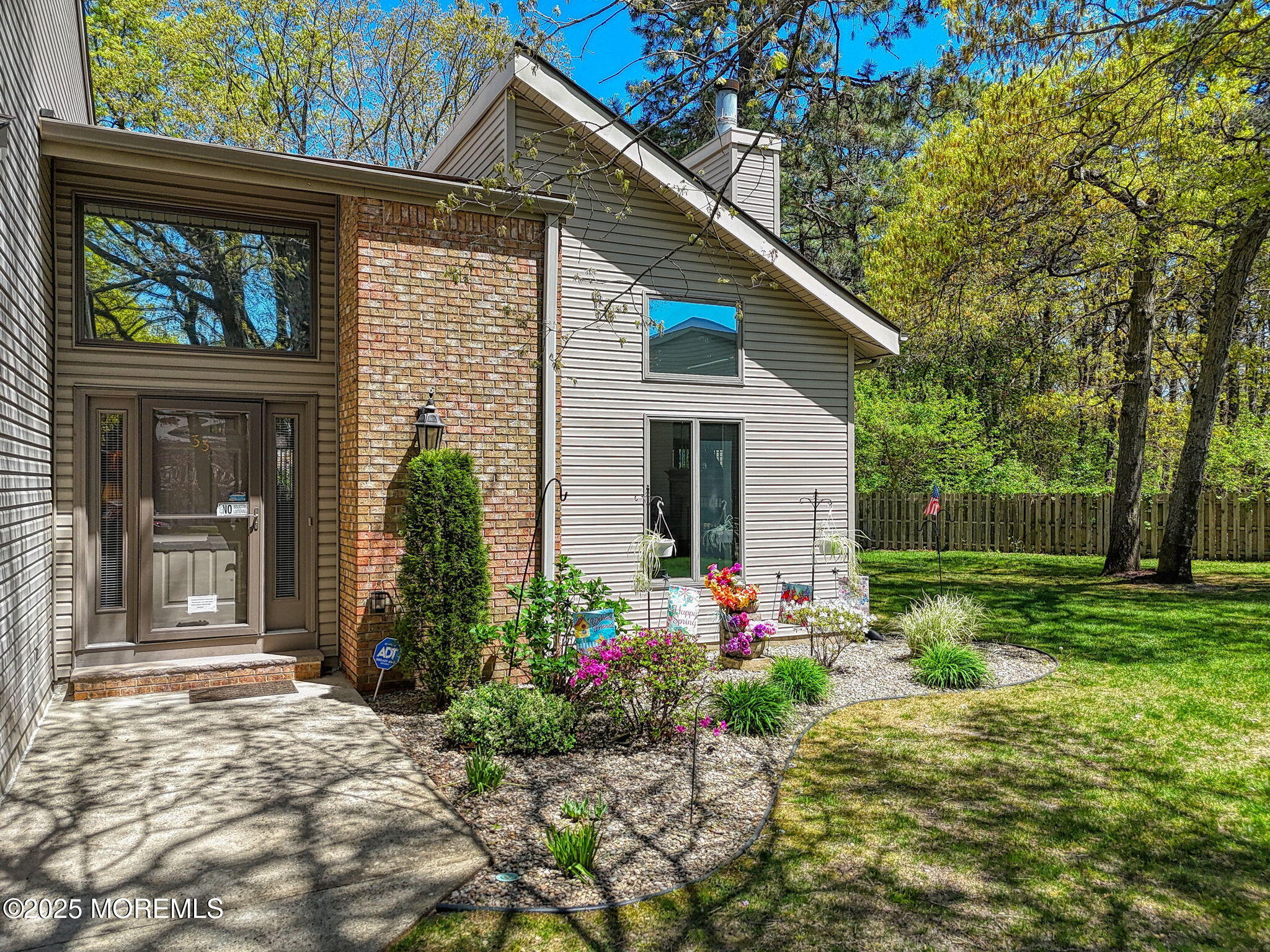 33 White Swan Way #15, Brick, New Jersey image 2