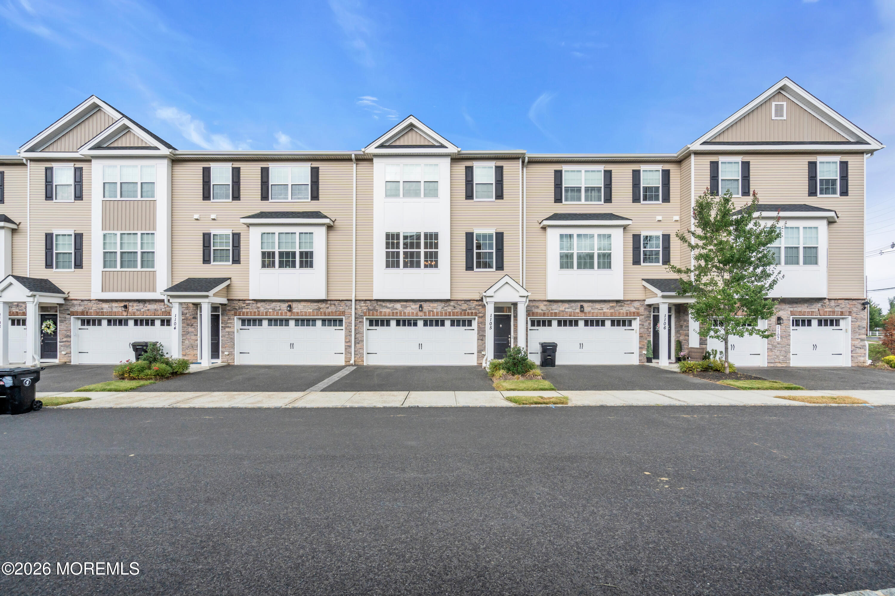 1105 Arose Lane