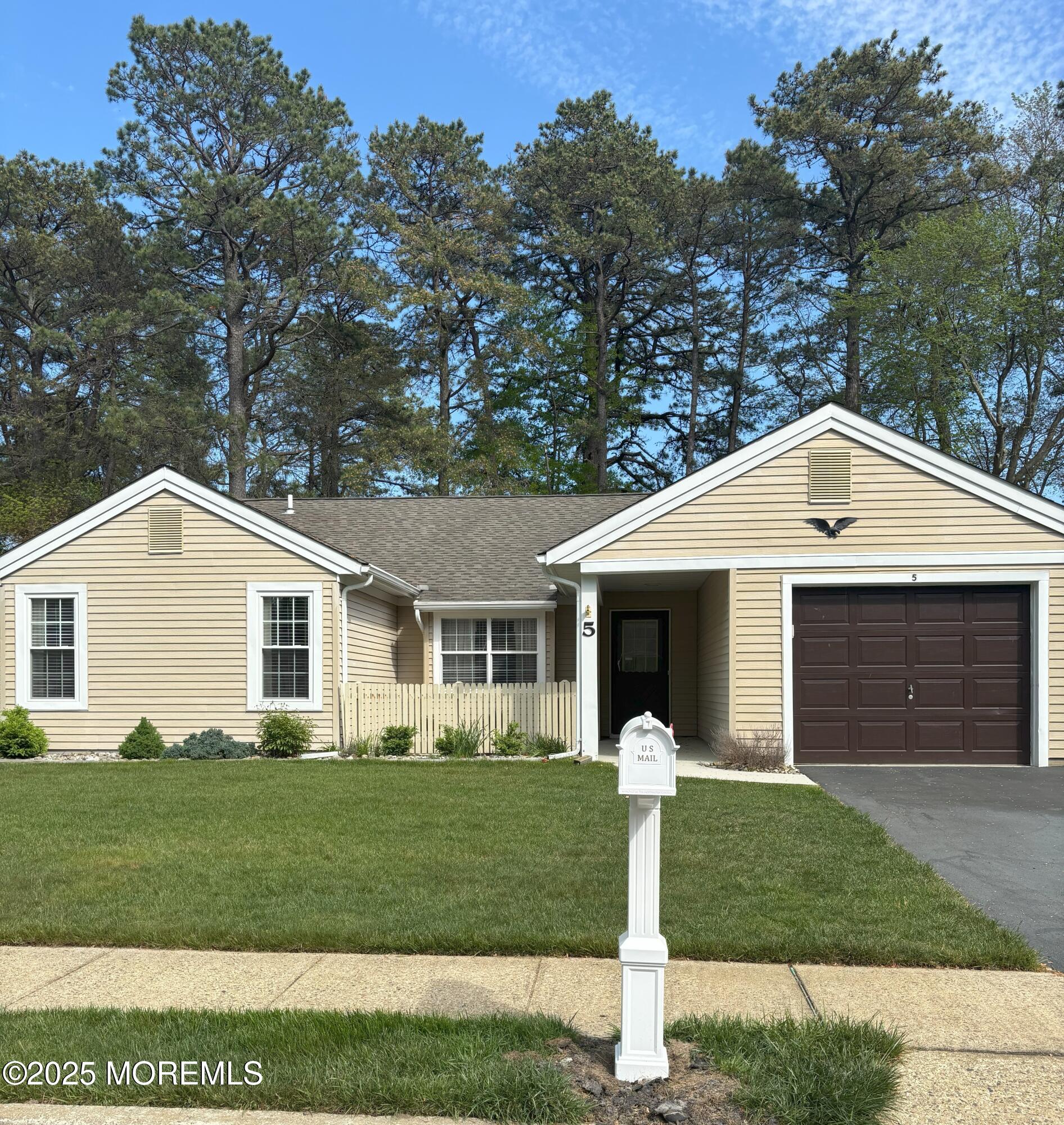 5 Portsmouth Dr, Forked River, New Jersey image 1