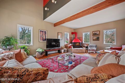 Homes For Sale - 206 Lake Avenue<br/> Island Heights, NJ 08732