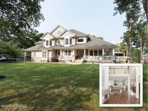 Homes For Sale - 10 Cranberry Harvest Court<br/> Jackson, NJ 08527