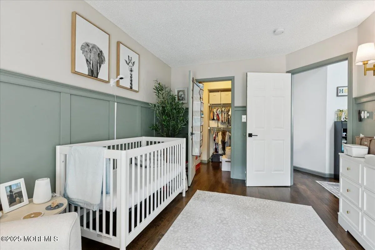 Tinton Falls, New Jersey 07712, United States, 2 Bedrooms Bedrooms, ,3 BathroomsBathrooms,Residential,Active,173820