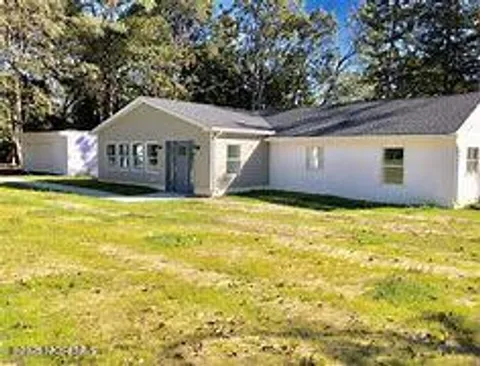 MLS: 22505078