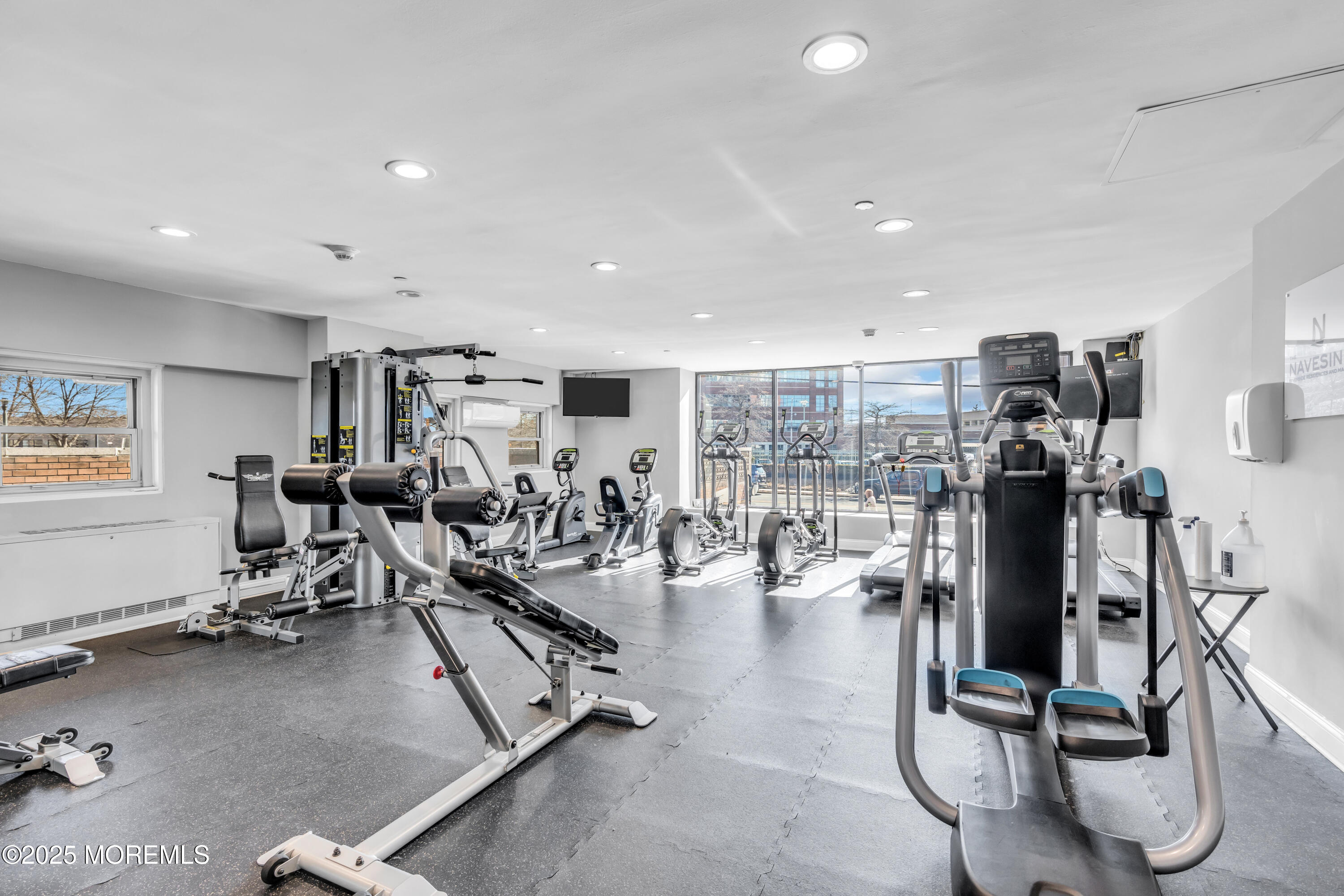 28 Riverside Avenue #8J, Red Bank, New Jersey image 25