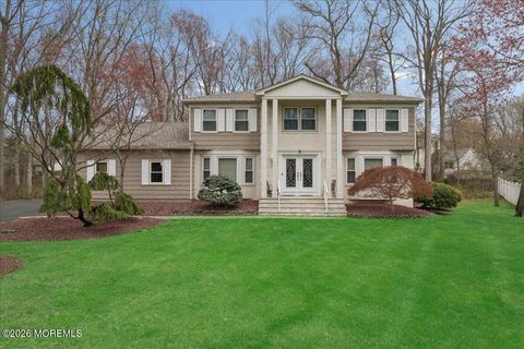 Photo of 5 Crown Court, Manalapan, NJ 07726 (MLS # 22610402)