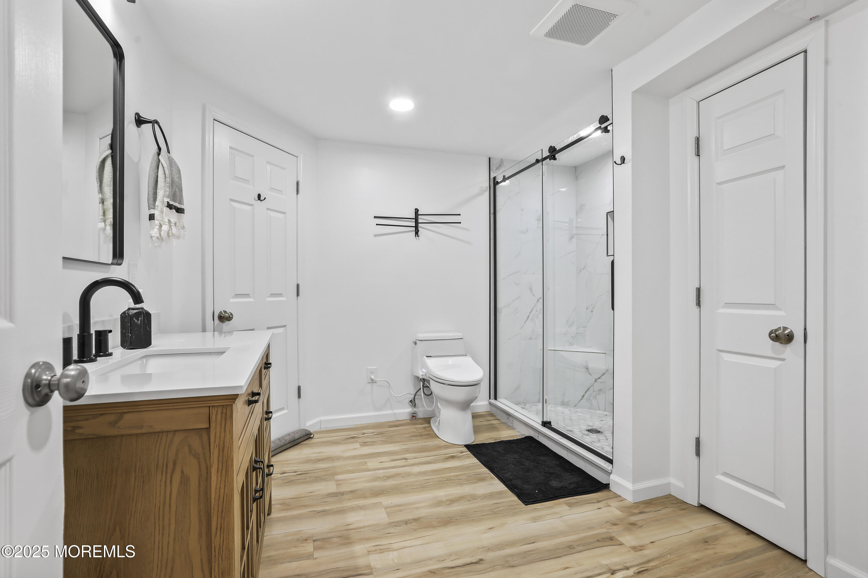 3 Blake Drive, Marlboro, New Jersey image 38
