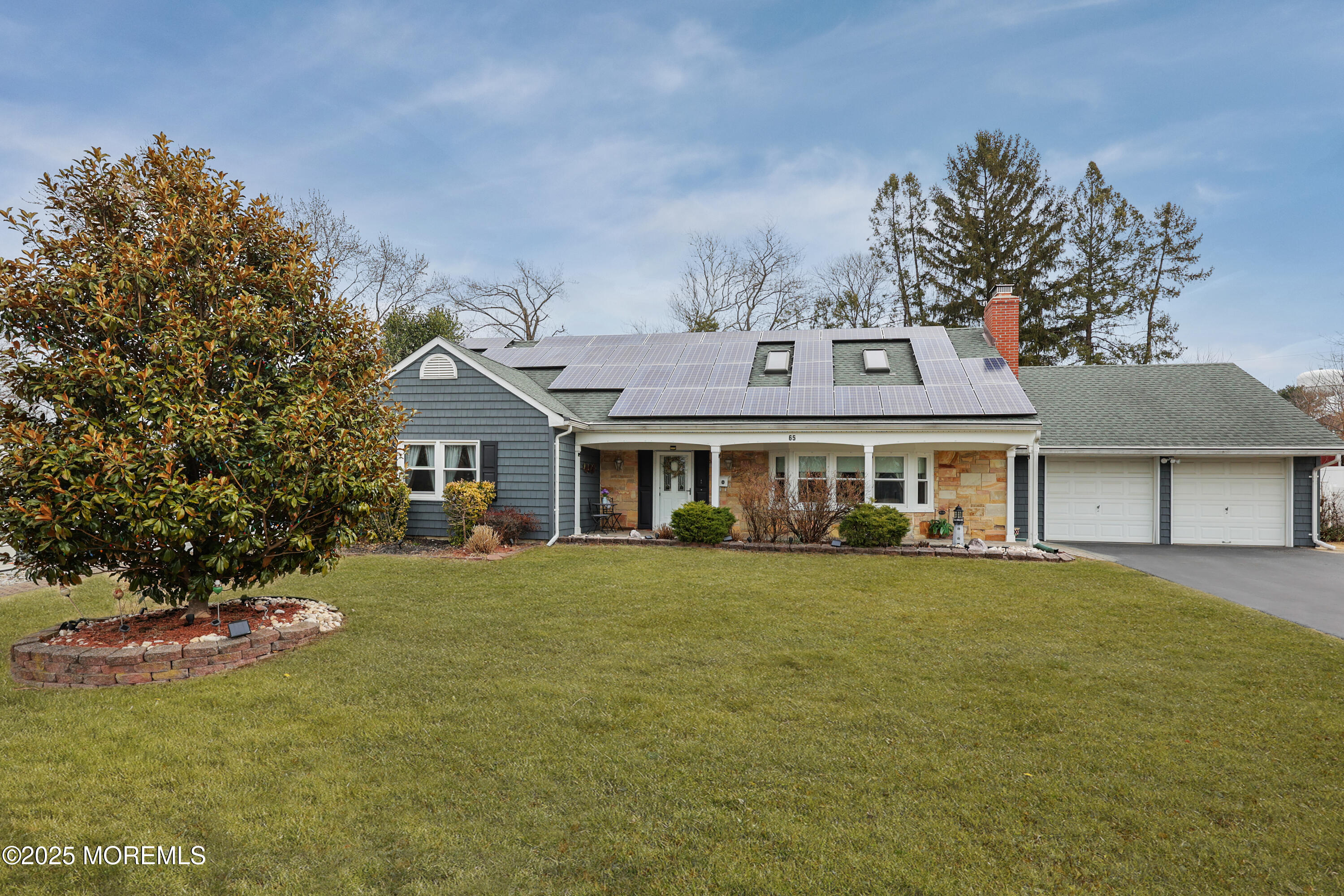 65 Ivy Way, Aberdeen, New Jersey image 3